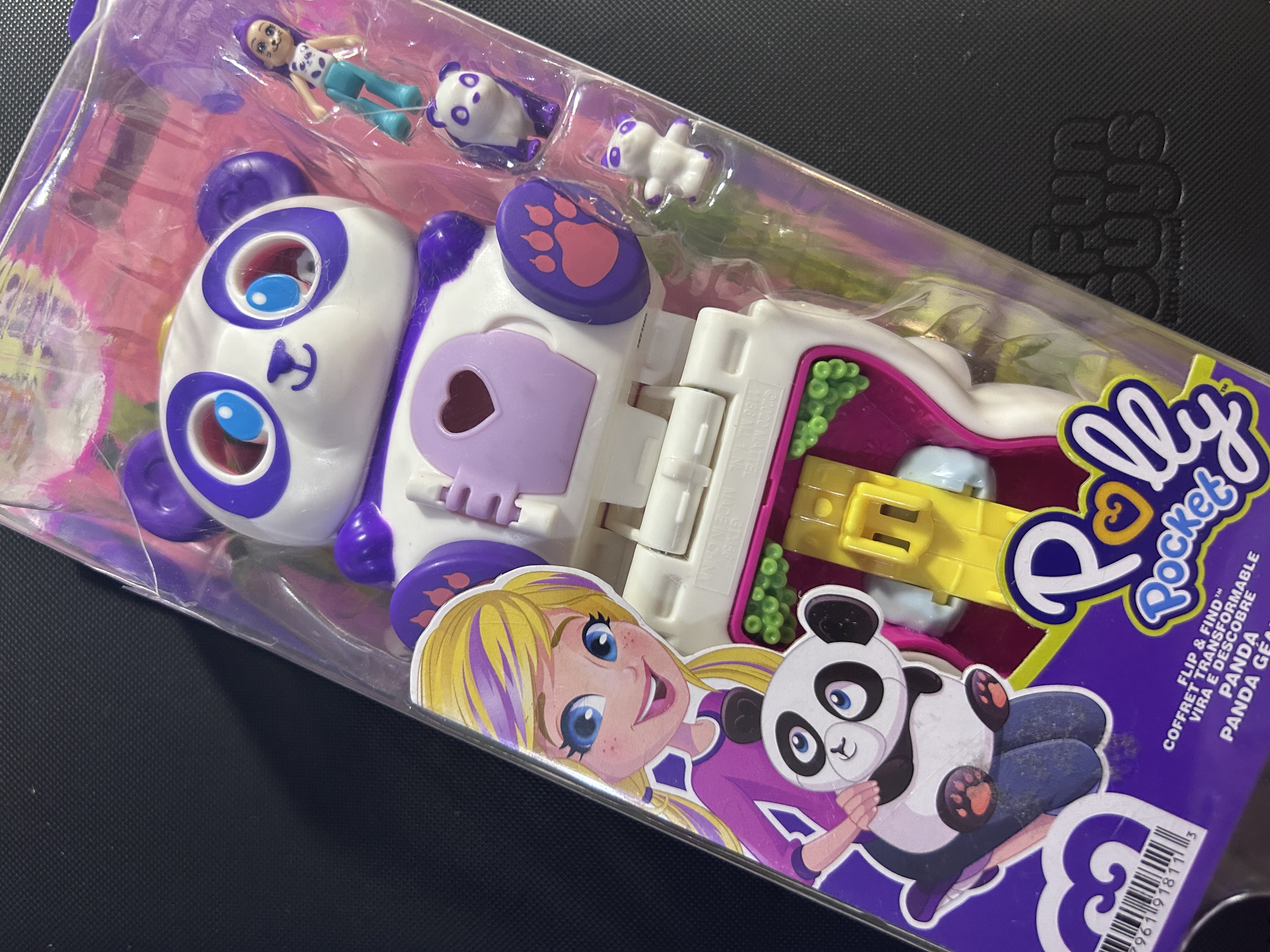 Polly Pocket Flip & Find Panda Giant – Mattel